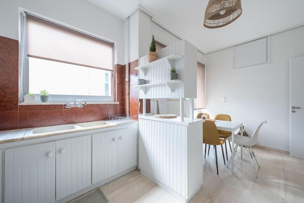 Open -View Apartment, Ygeia Hospital Афіни Екстер'єр фото